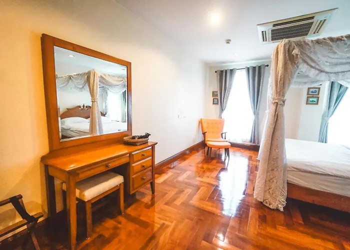Chez Moi Bangkok Private Executive Residence Sukhumvit 26